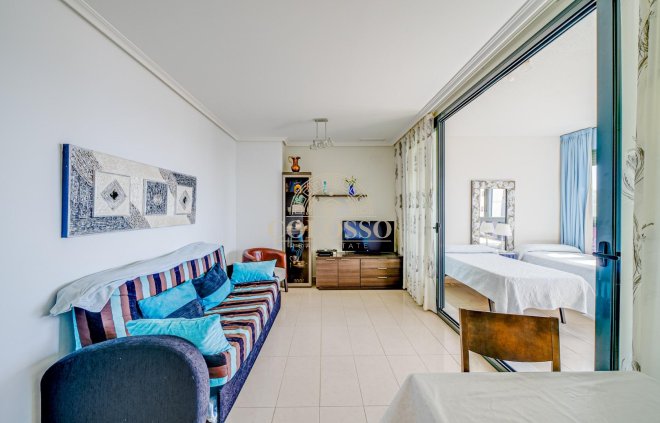 Resale - Apartamento -
Benidorm - Levante