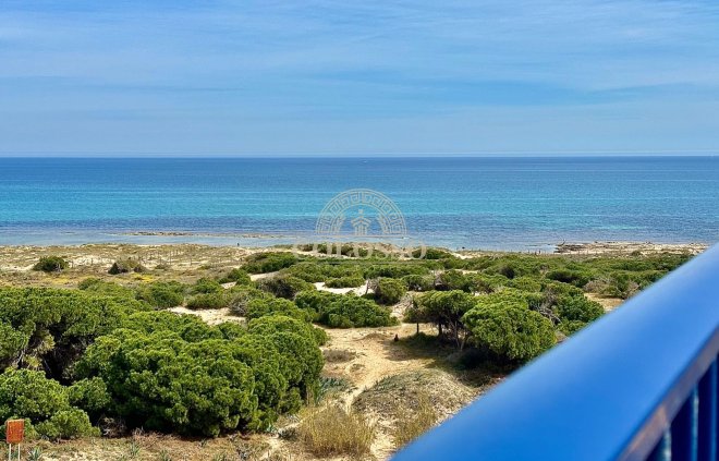 Resale - Penthouse -
Torrevieja - La Mata