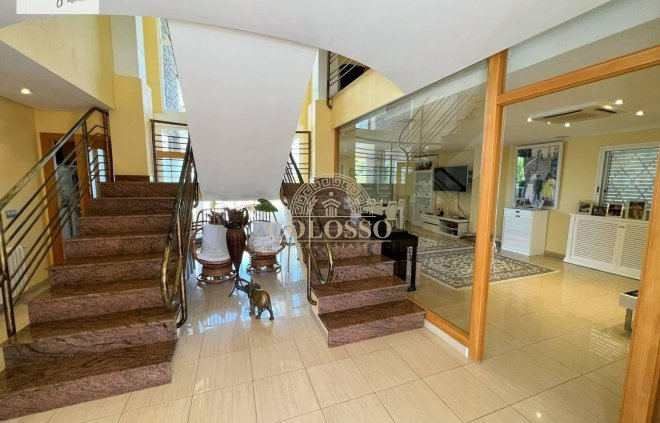 Reventa - Chalet -
Manises - Calle mayor-Masia de la Cova