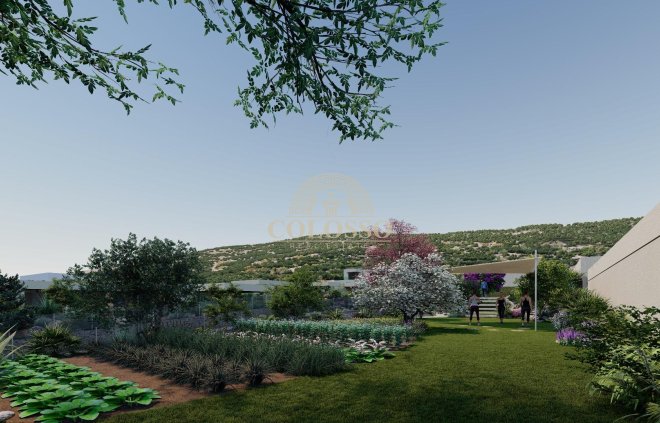 Resale - Villa de Lujo -
BAÑOS Y MENDIGO - Altaona golf and country village