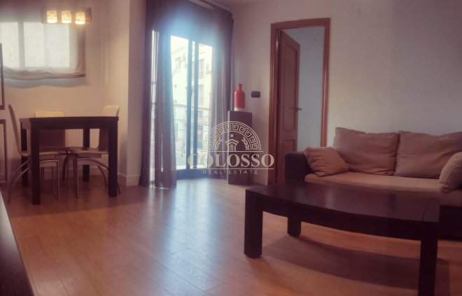 Resale - Apartamento -
Torrevieja - Puerto