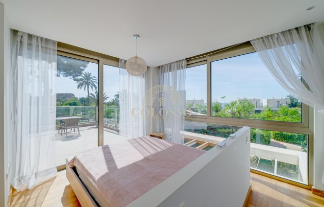Resale - Villa -
Villajoyosa - Paraiso