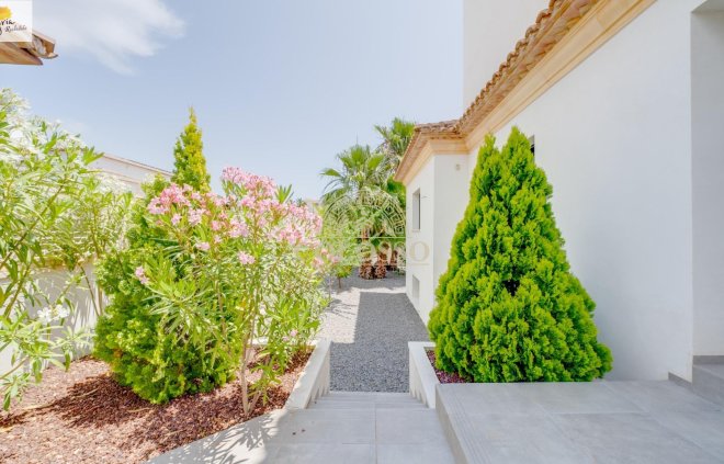 Obra nueva - Villa de Lujo -
Calpe - Ortenbach