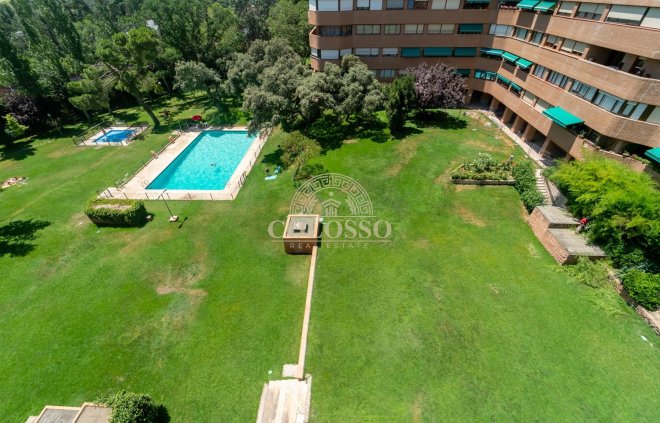 Reventa - Piso -
Madrid - Fuentelarreina