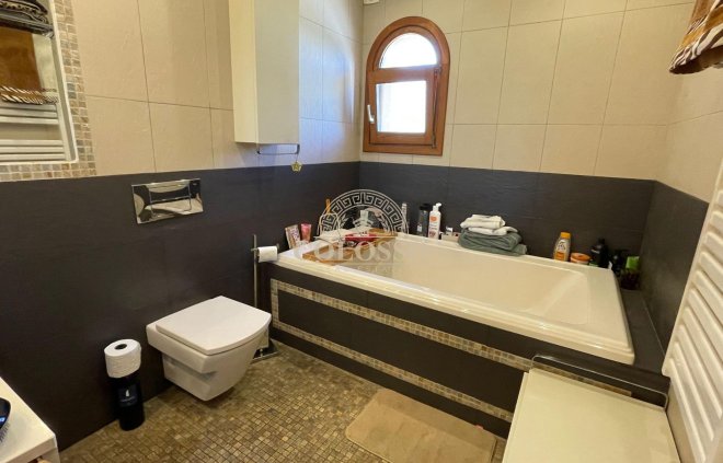 Resale - Villa -
Benissa - Benissa - La Fustera