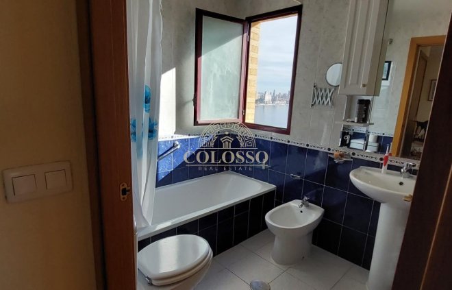 Resale - Apartamento -
Benidorm - Cala de Finestrat