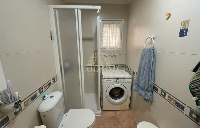 Resale - Apartamento -
Torrevieja - Habaneras