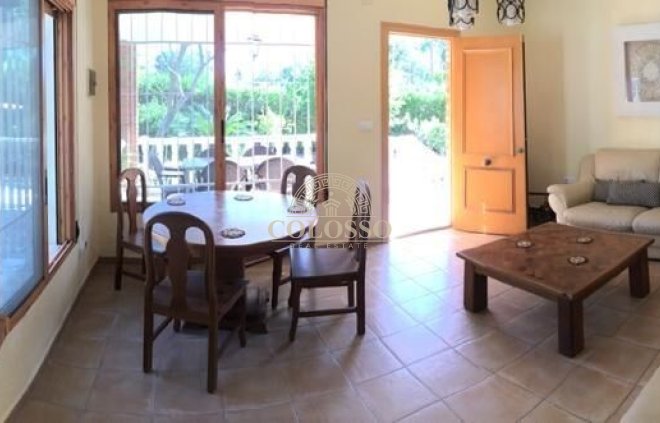 Resale - Chalet -
L'Eliana - LA ELIANA PUEBLO