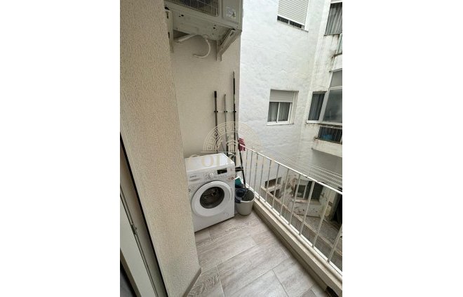 Reventa - Apartamento -
Alicante - Carolinas Bajas
