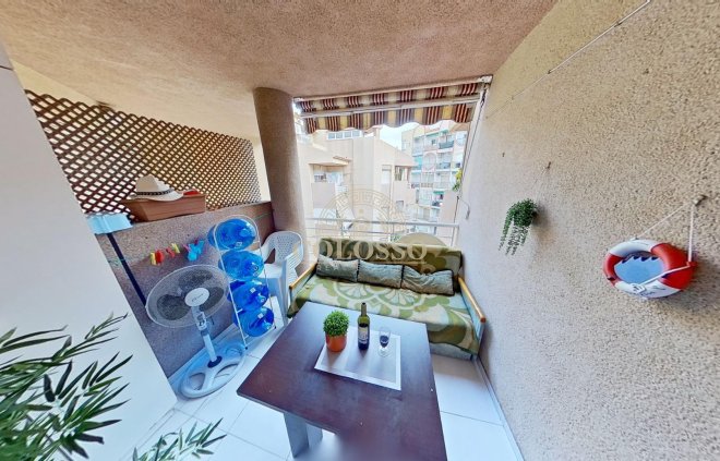 Resale - Apartamento -
Torrevieja - Playa del Cura