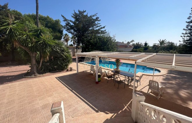 Resale - Villa -
Ciudad Quesada - Rojales
