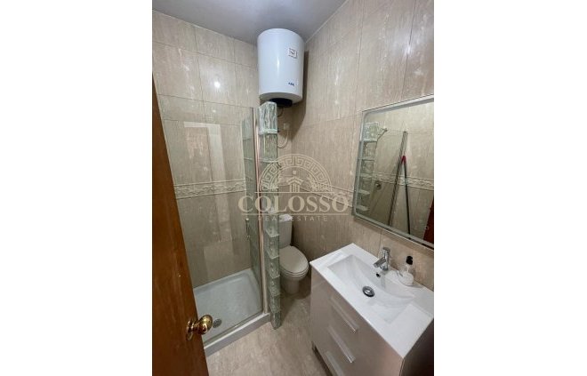 Resale - Study -
Torrevieja - Centro