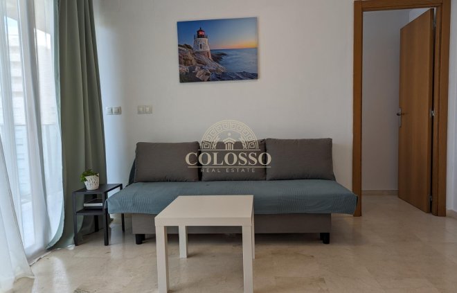 Resale - Apartamento -
Villajoyosa - Cala de finestrat