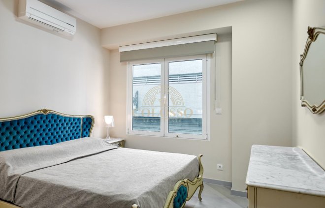 Alquiler - Apartamento -
Alicante - Centro