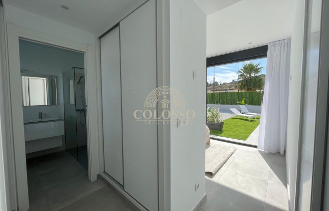 Resale - Villa de Lujo -
Calasparra - Coto riñales