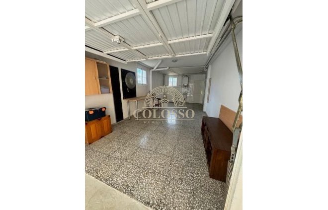 Resale - Villa -
Orihuela Costa - Montezenia