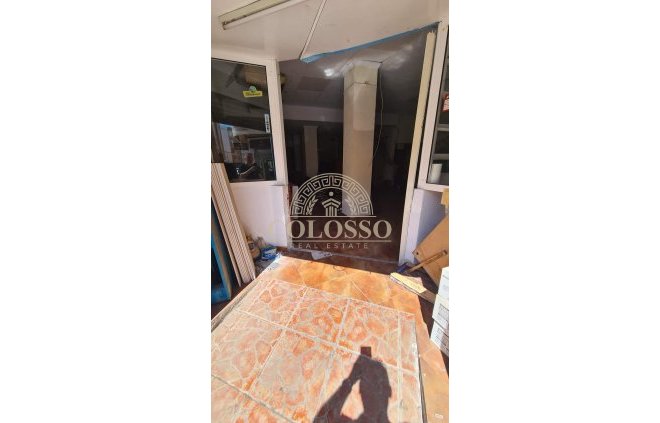 Resale - Commercial Premises -
Torrevieja - Centro