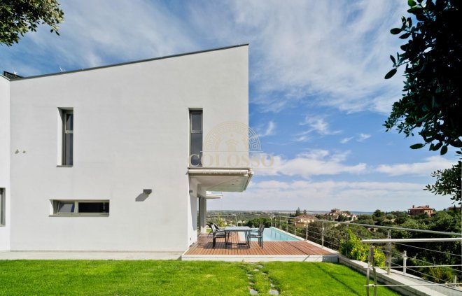 Resale - Villa de Lujo -
Las Rozas de Madrid - Molino de la Hoz
