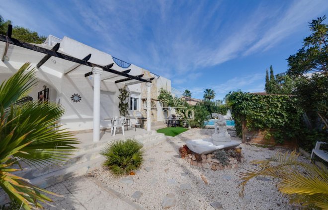 Resale - Apartamento -
Orihuela Costa - Cabo Roig