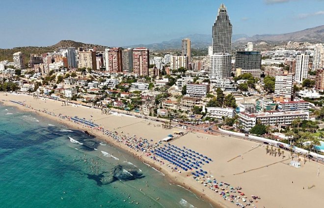 Resale - Pareado -
Benidorm - Cala de Benidorm