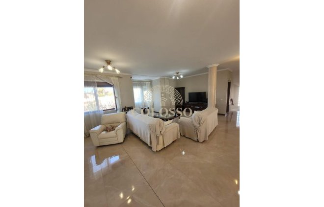 Resale - Villa -
Ciudad Quesada - Rojales park