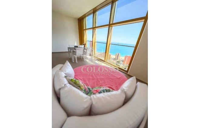 Resale - Apartamento -
Benidorm - Poniente