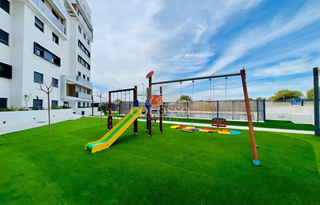 Resale - Apartamento -
Orihuela Costa - Altos de Campoamor