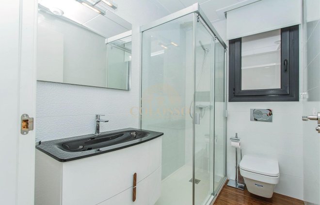 Resale - Villa de Lujo -
Torrevieja - Torreblanca