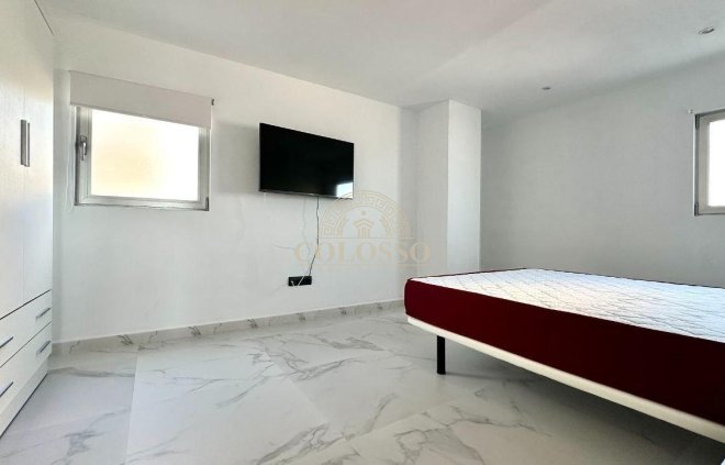 Alquiler - Apartamento -
Benidorm - Levante