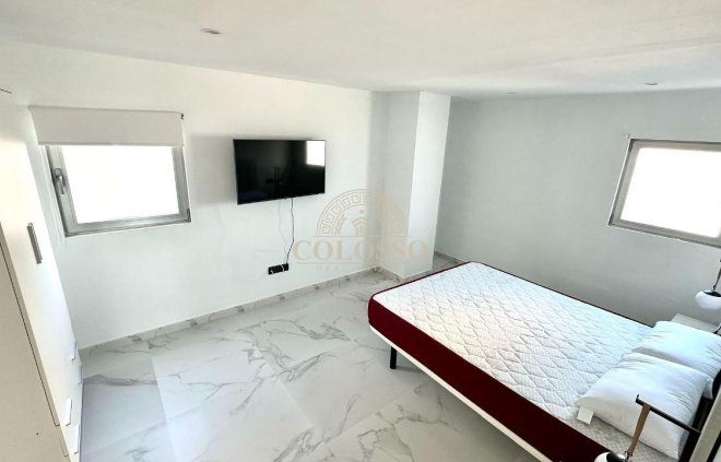 Alquiler - Apartamento -
Benidorm - Levante