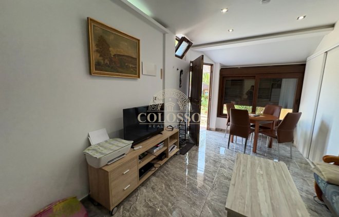 Rental - Apartment / flat -
Torrevieja - La Mata