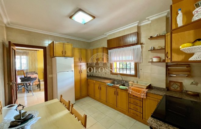 Reventa - Chalet -
Torrevieja - Los Frutales