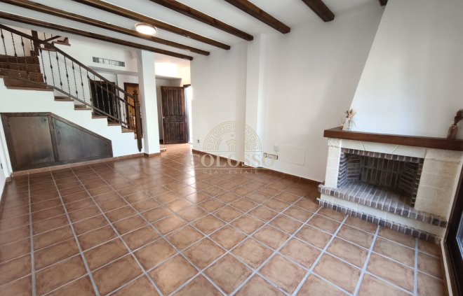 Revente - Chalet -
Algorfa - La finca golf