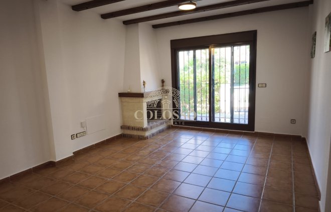 Revente - Chalet -
Algorfa - La finca golf