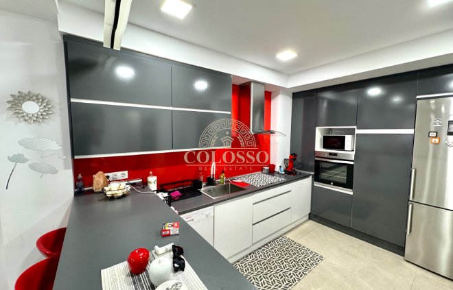 Revente - Apartamento -
Guardamar del Segura - Guardamar Playa