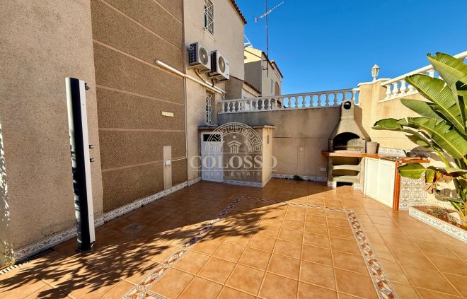 Alquiler - Bungalow Planta Baja -
Torrevieja - Nueva Torrevieja - Aguas Nuevas