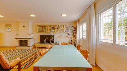 Resale - Bungalow -
Torrevieja - Los altos