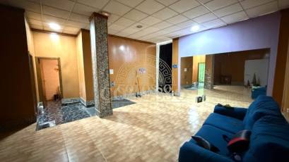 Reventa - Local Comercial -
Orihuela