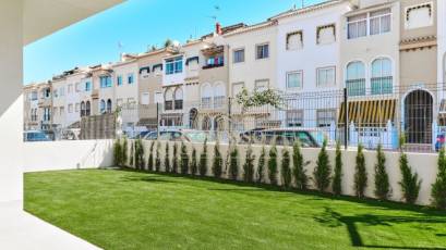 Obra nueva - Bungalow -
Torrevieja