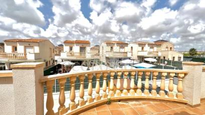 Alquiler - Villa -
Guardamar del Segura - Urbanizaciones