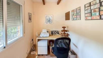 Resale - Chalet -
Rafal