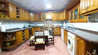 Resale - Chalet -
Mutxamel - Bonalba-Cotoveta