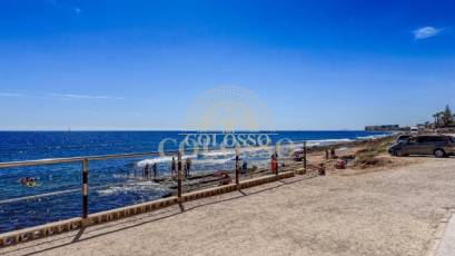 Reventa - Planta baja -
Torrevieja - El Acequión - Los Náufragos