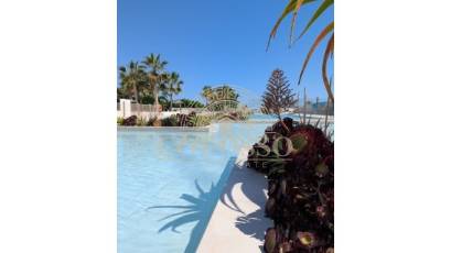 Nouvelle construction - apartment -
Denia