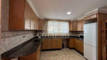 Resale - Chalet -
Godelleta - El bosque