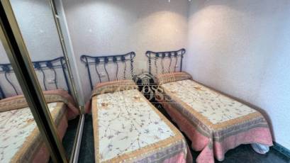 Resale - Piso -
Benidorm - Poniente