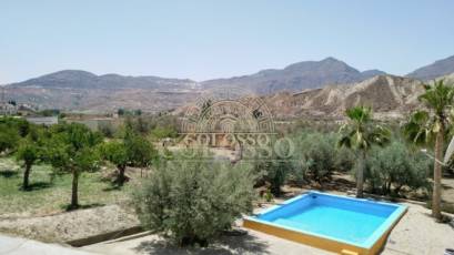 Revente - Casa con terreno -
Alsodux - ALMERIA