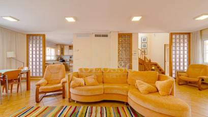 Resale - Bungalow -
Torrevieja - Los altos