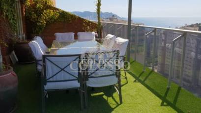 Resale - Semiatico -
Villajoyosa - Cala Villajoyosa