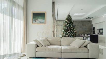 Resale - Villa de Lujo -
Finestrat - Sierra cortina